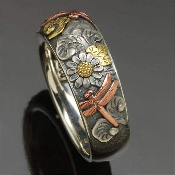 Vintage glyph flower dragonfly sunflower alloy ring. - Picture 2 of 3